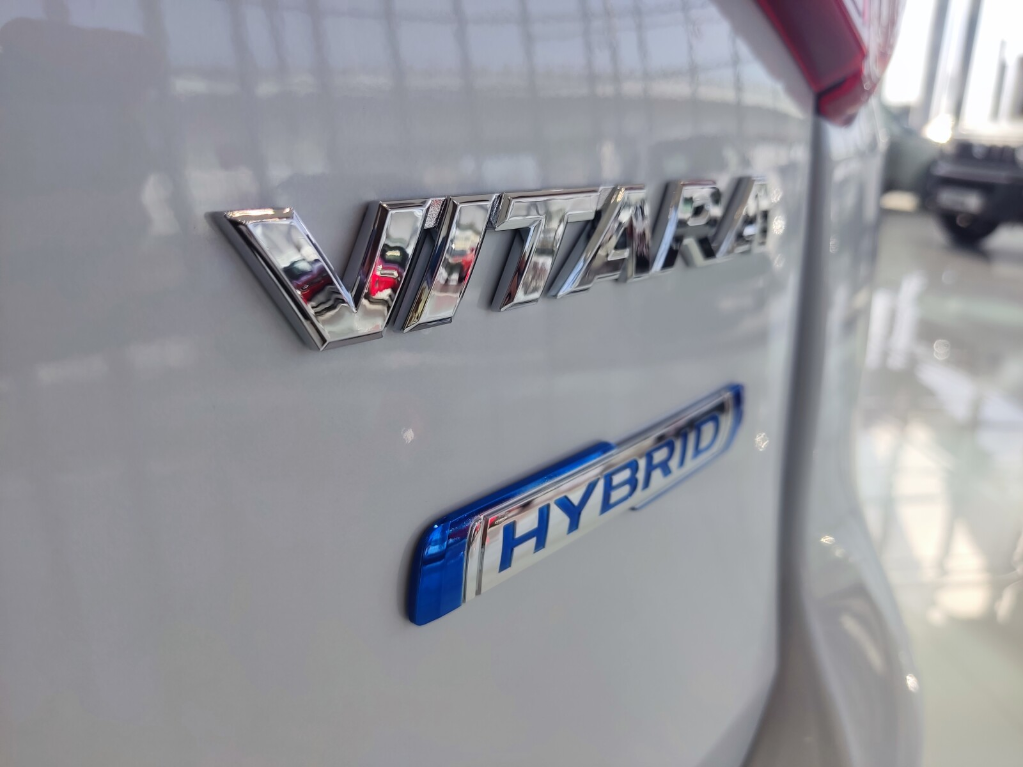 Vitara  5 M/T Premium 2WD 